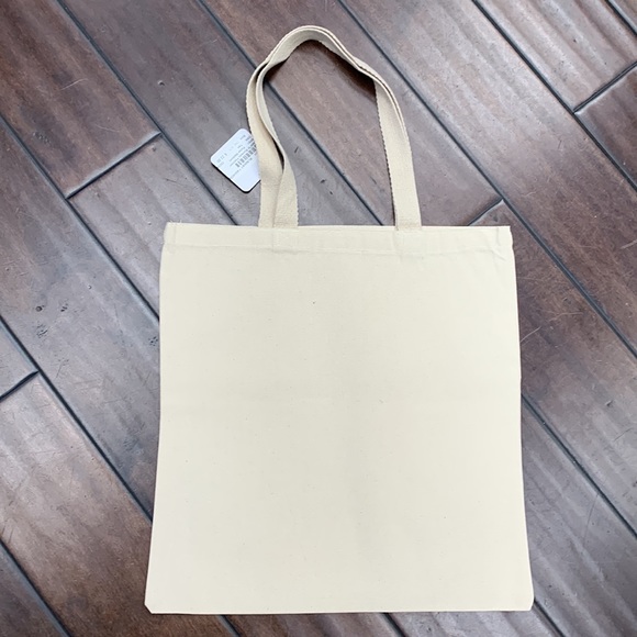 Taylor Swift Heart Tote - Picture 2 of 2